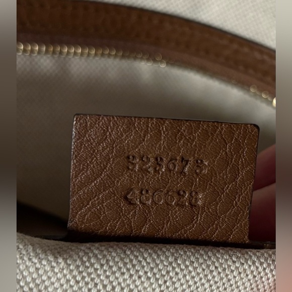 Gucci Bree Leather Shoulder Bag - Picture 12 of 15